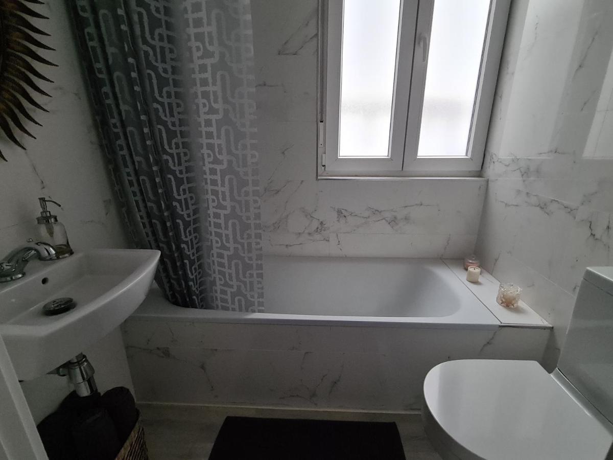 อพาร์ตเมนต์ 2 ห้องนอน 2 ห้องน้ำส่วนตัว ขนาด 82 ตร.ม. – เซนโตร Apartment กิฮอน ภายนอก รูปภาพ